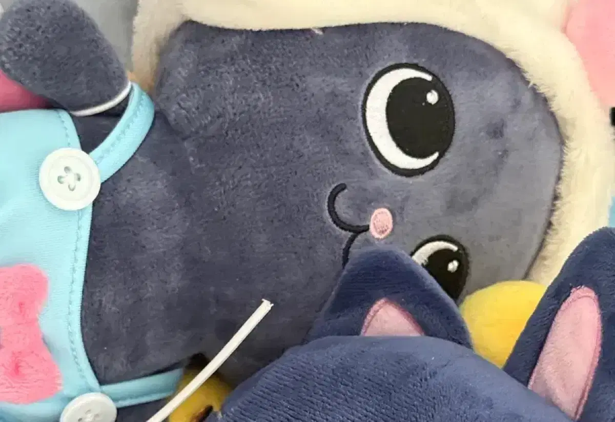 thumbnail-0